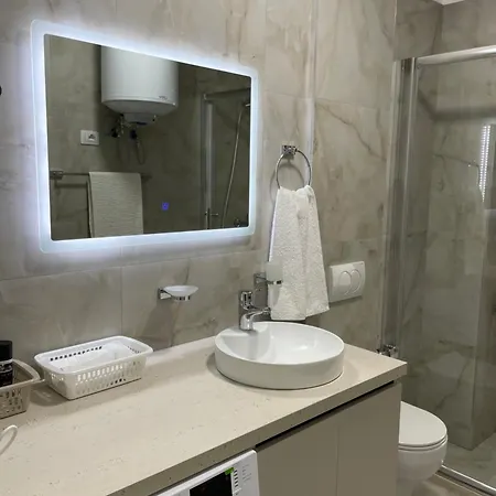 Apartment Luxury Next To Us Embassy *