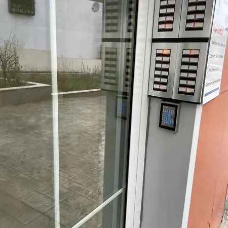 Luxury Next To Us Embassy Apartment Tirana